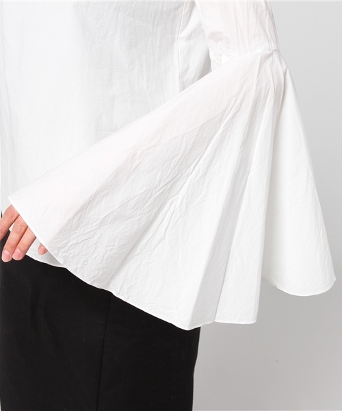 JILL STUART（ジルスチュアート）の「アンヌオフショルブラウス（シャツ/ブラウス・レディース・ブルー/ブラック/ホワイト・SMALL/MEDIUM）」の21枚目の写真