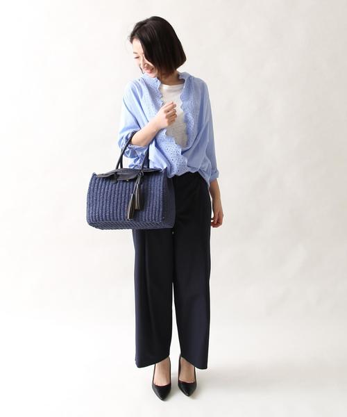 coen(コーエン)の「タッセルコンビボストンカゴバッグ(かごバッグ・レディース・ナチュラル/ネイビー・FREE)」の3枚目の写真