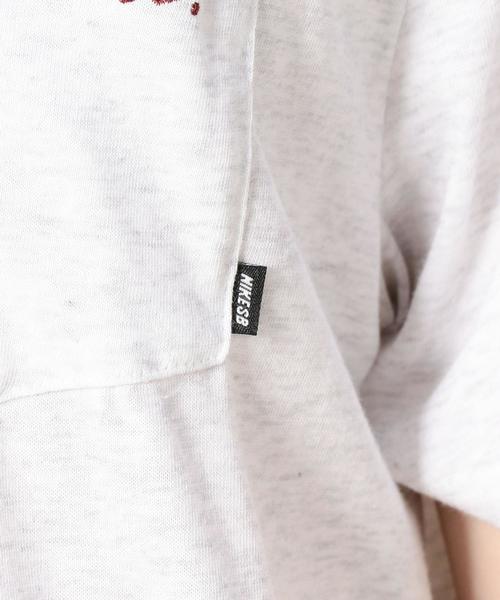 NIKE SB(ナイキエスビー)の「<NIKE(ナイキ) SB> CHEESE TEE/Tシャツ ◆(Tシャツ/カットソー・メンズ・ライトグレー/ホワイト・MEDIUM/SMALL/LARGE)」の3枚目の写真