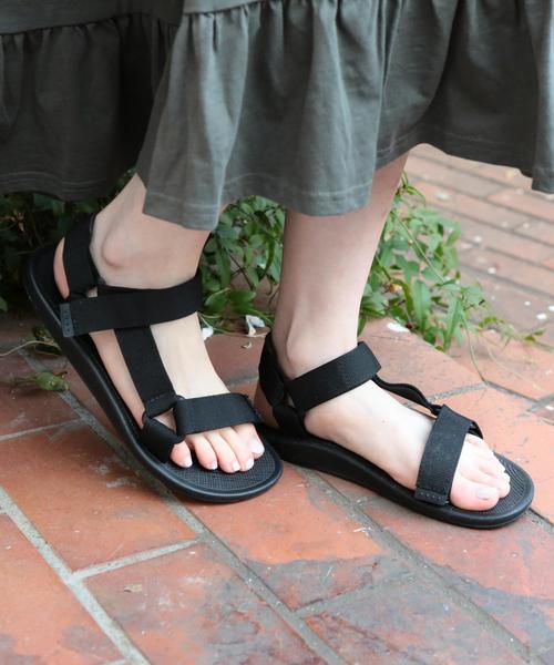 coen（コーエン）の「【『リンネル』6月号掲載・人気・復刻カラー：ブラック】スポーツサンダル（サンダル・レディース・ブラック/レオパード・MEDIUM/LARGE/SMALL）」の9枚目の写真