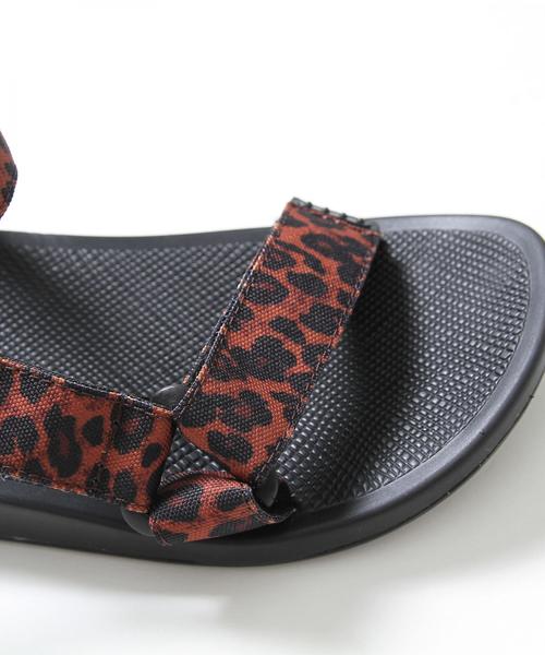 coen（コーエン）の「【『リンネル』6月号掲載・人気・復刻カラー：ブラック】スポーツサンダル（サンダル・レディース・ブラック/レオパード・MEDIUM/LARGE/SMALL）」の3枚目の写真