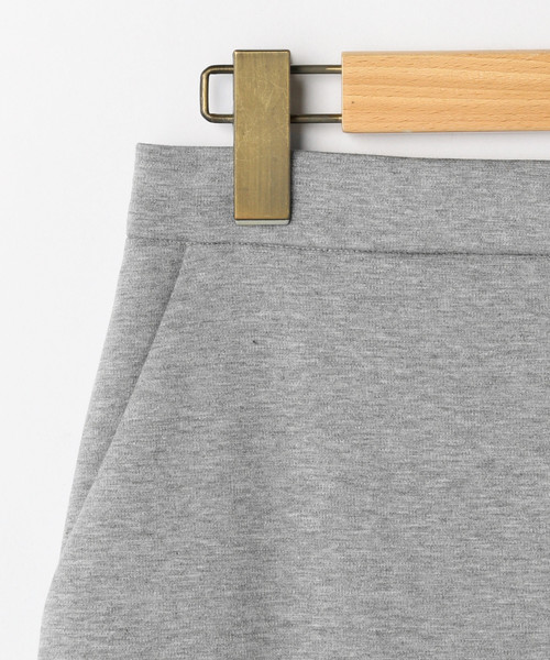 Tiara（ティアラ）の「ポンチタイトスカート（スカート・レディース・ブラック/アイボリー/ヘザーグレー・M/S）」の6枚目の写真