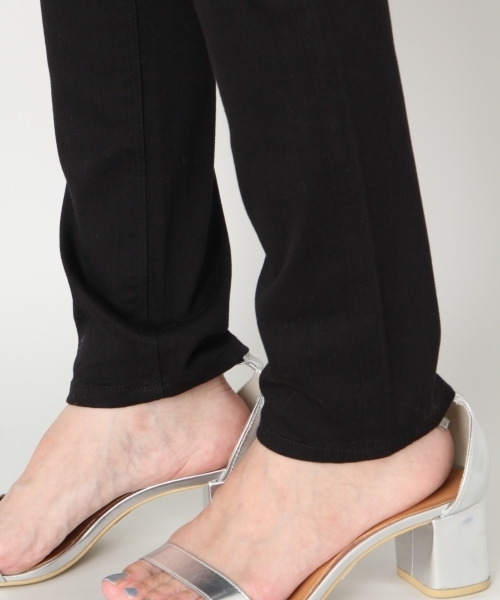 LOWRYS FARM（ローリーズファーム）の「カラースキニーパンツ 804599（その他パンツ・レディース・ブラウン/ベージュ/ブラック/ベージュ系その他・LARGE/X-SMALL/MEDIUM/SMALL）」の16枚目の写真