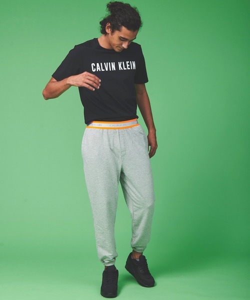 CALVIN KLEIN PERFORMANCE（カルバンクラインパフォーマンス）の