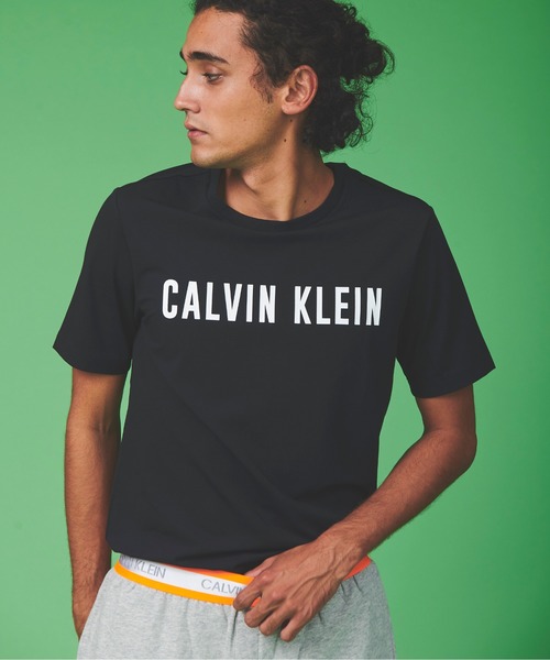 美品   (CK) パフォーマンス ロゴプリント カットソー M ピンク カルバンクライン KL4BKULS17 2点以上でさらに10%OFF】Tシャツ - ロゴプリントクルーネックT