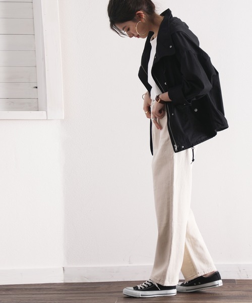 classicalelf（クラシカルエルフ）の「チノツイルマウンテンパーカー　フード付きミドル丈コットン無地ミリタリージャケット(ブルゾン)（マウンテンパーカー・レディース・ブラック/ベージュ/カーキ/カーキブラウン/サンドベージュ/ブラウン/ナチュラル・MEDIUM/LARGE/X-LARGE）」の16枚目の写真