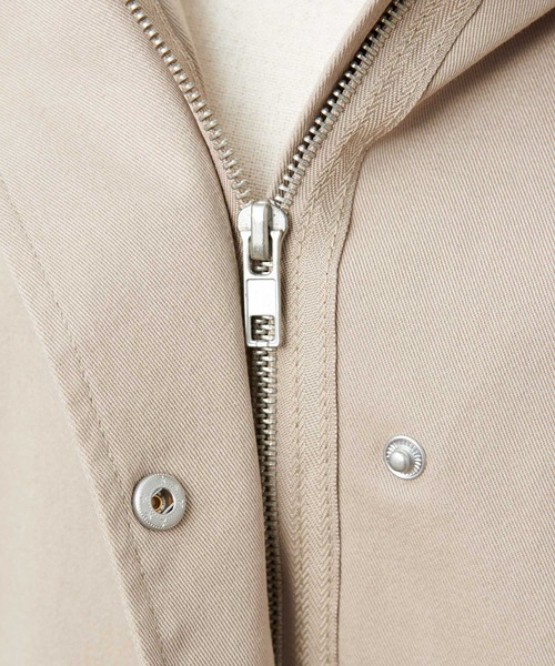 classicalelf（クラシカルエルフ）の「チノツイルマウンテンパーカー　フード付きミドル丈コットン無地ミリタリージャケット(ブルゾン)（マウンテンパーカー・レディース・ブラック/ベージュ/カーキ/カーキブラウン/サンドベージュ/ブラウン/ナチュラル・MEDIUM/LARGE/X-LARGE）」の9枚目の写真