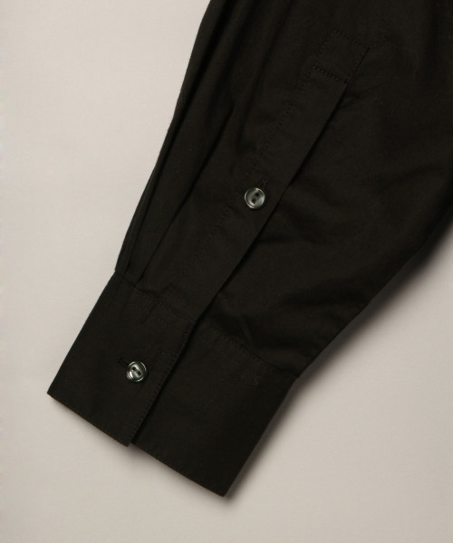 LOWRYS FARM(ローリーズファーム)の「ノーカラーLGシャツ 811875(シャツ/ブラウス・レディース・ブラック/オフホワイト/カーキ・FREE)」の11枚目の写真