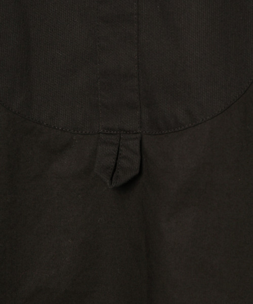 LOWRYS FARM(ローリーズファーム)の「ノーカラーLGシャツ 811875(シャツ/ブラウス・レディース・ブラック/オフホワイト/カーキ・FREE)」の6枚目の写真