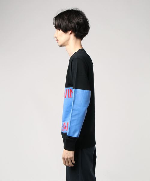 Calvin Klein(カルバン・クライン)の「ネーム プリント クルーネック スウェット(スウェット・メンズ・ブラック/ブルー・L/XL/M/S)」の4枚目の写真