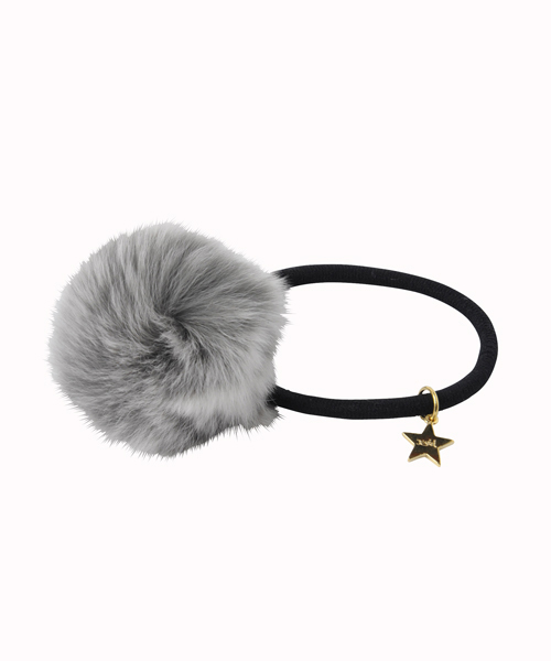 X-girl（エックスガール）の「FUR HAIR ELASTIC（ヘアゴム・レディース・ブラック/グレー/パープル/ライトブルー・ONE SIZE）」の3枚目の写真