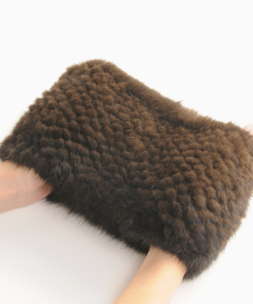 sankyo shokai（サンキョウショウカイ）の「ミンク ファー 編み込み スヌード（ネックウォーマー/スヌード・レディース・ブラック/ダークブラウン/グレー・FREE）」の8枚目の写真