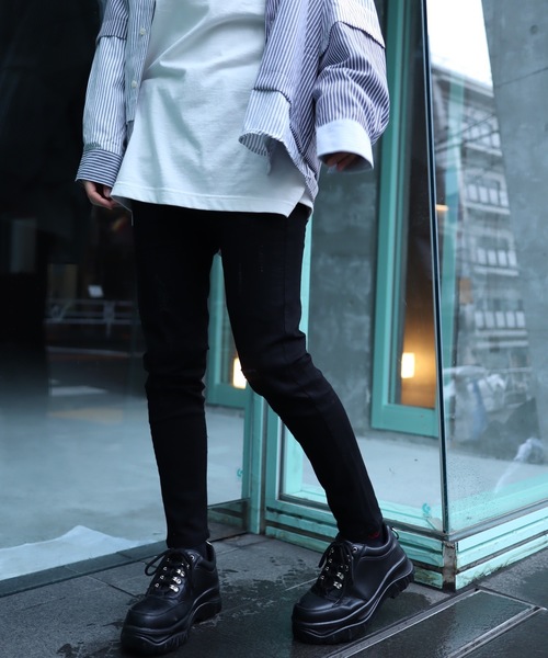 AFYF（エーエフワイエフ）の「AFYF BASIC OVSIZE SKINNY DENIM CRUSH/デニムオーバーサイズ ストレッチ スキニーパンツ クラッシュ（デニムパンツ・メンズ・ブラック/ライトインディゴブルー/ケミカルウォッシュ・SMALL/MEDIUM/LARGE）」の5枚目の写真