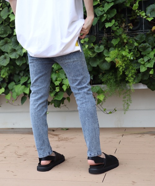 AFYF（エーエフワイエフ）の「AFYF BASIC OVSIZE SKINNY DENIM CRUSH/デニムオーバーサイズ ストレッチ スキニーパンツ クラッシュ（デニムパンツ・メンズ・ブラック/ライトインディゴブルー/ケミカルウォッシュ・SMALL/MEDIUM/LARGE）」の21枚目の写真