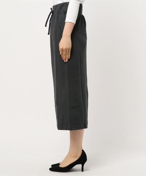 LOWRYS FARM(ローリーズファーム)の「ワッフルカットタイトスカート 833082(スカート・レディース・アイボリー/ブラック/チャコールグレー/ベージュ/パープル・LARGE/MEDIUM)」の11枚目の写真