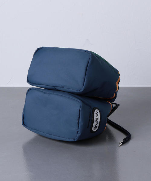 TOGA PULLA（トーガ　プルラ）の「＜TOGA PULLA（トーガ プルラ）＞ OUTDOOR PRODUCTS ドローストリングバッグ ■■■（ショルダーバッグ・レディース・ネイビー/ブラック・FREE）」の11枚目の写真