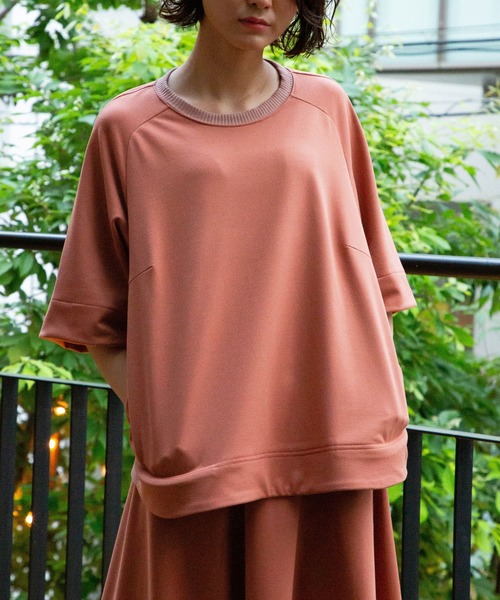 AVIE（アビィ）の「ミニ裏毛ラグランスリーブトツプス（Tシャツ/カットソー・レディース・オフホワイト/レンガ/ブラック・38）」の13枚目の写真