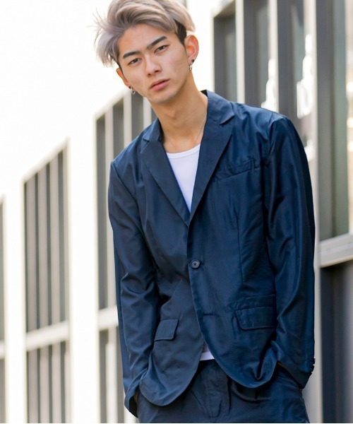 Beno（ビーノ）の「クールエアーベント / スタイリッシュ コンパクト ライト テーラード ジャケット（テーラードジャケット・メンズ・ブラック/ネイビー・LL/M/L）」の2枚目の写真