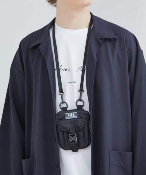 ABAHOUSE GRAY（アバハウスグレイ）の「【MEI】スモール ポーチ（トートバッグ・メンズ・ブラック/ネイビー/ブラウン/グレー・フリー）」の2枚目の写真