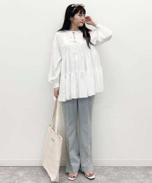 EPIMI E'PIMMY（エピミエピミー）の「3wayティアードチュニックブラウス（シャツ/ブラウス・レディース・ベージュ/ブラック/オフホワイト/グレー系その他・MEDIUM）」の11枚目の写真