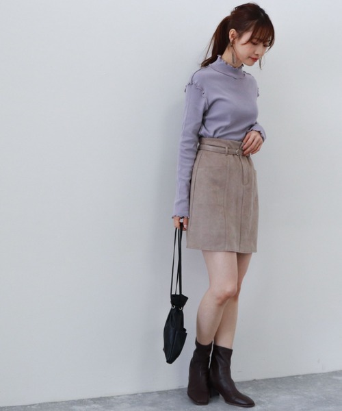 archives(アルシーヴ)の「アウトメロータートルネックT(Tシャツ/カットソー・レディース・ブラック/ベージュ/ブラウン/オフホワイト/グリーン/ピンク系その他/シルバーグレー/グレー・MEDIUM)」の10枚目の写真