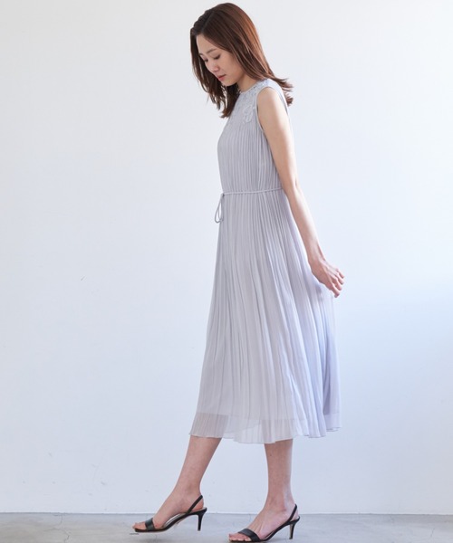 ワンピースシフォンプリーツシシュウ ワンピース ワンピース Anayi アナイ のファッション