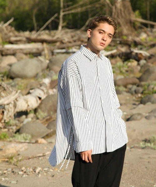 NILWAY（ニルウェイ）の「マルチウェイサイドコードルーズシャツ（シャツ/ブラウス・メンズ・ホワイト/ブラック/ブルー/ホワイト系/ホワイト系1/グレイッシュベージュ/チャコール・MEDIUM/LARGE）」の4枚目の写真