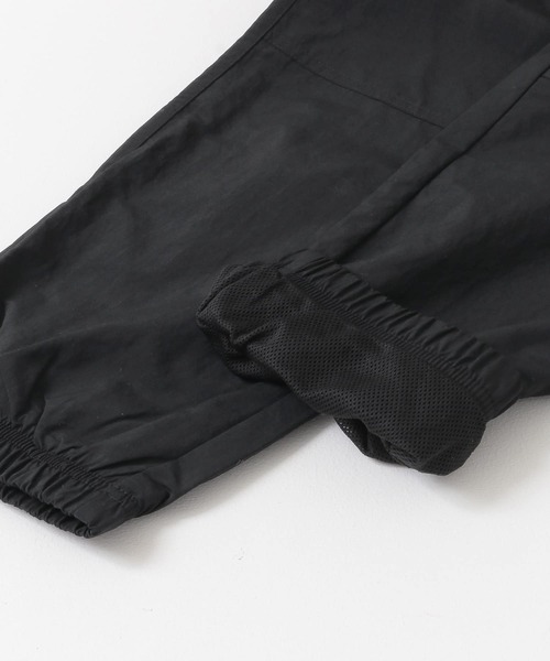 NIKE SB（ナイキエスビー）の「NIKE SB　Graphic Skate Track Pants（その他パンツ・メンズ・ブラック/ベージュ系その他・MEDIUM/LARGE）」の7枚目の写真