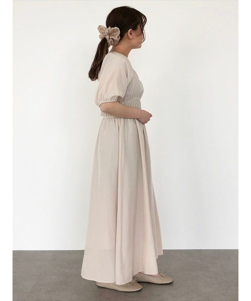 SLURR（スラ―）の「シャーリングバックリボンフレアワンピース（ワンピース・レディース・その他8/ブラック・FREE）」の7枚目の写真