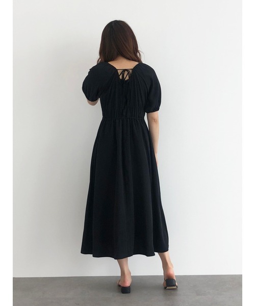 SLURR（スラ―）の「シャーリングバックリボンフレアワンピース（ワンピース・レディース・その他8/ブラック・FREE）」の20枚目の写真