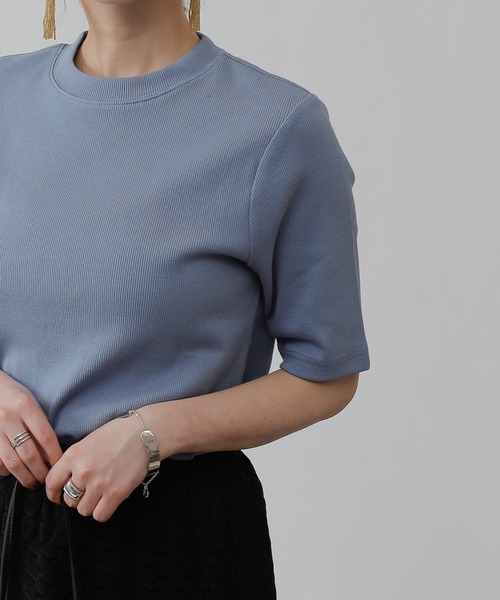 COLONY 2139(コロニートゥーワンスリーナイン)の「ギザコットンリブ5分袖Tシャツ(Tシャツ/カットソー・レディース・ブラック/ブルー/オフホワイト・SMALL/MEDIUM/LARGE)」の11枚目の写真
