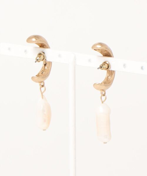 Factor=（ファクターイコール）の「パールフープピアス（ピアス（両耳用）・レディース・アンティークシルバー/アンティークゴールド・FREE）」の3枚目の写真