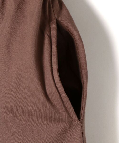 SHIPS（シップス）の「【WEB限定】〈手洗い可能〉オーガニックコットンドロストワンピース◇（ワンピース・レディース・ベージュ/ブラウン/オリーブ/ダークグレー/ロイヤルブルー/ダークグリーン/マスタード・MEDIUM/LARGE）」の8枚目の写真