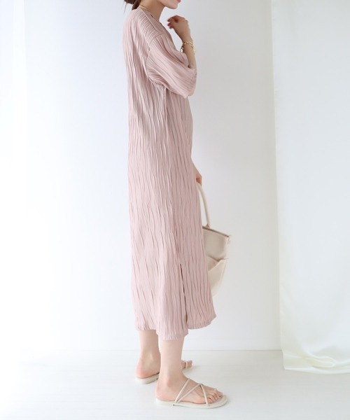 BLUEEAST(ブルーイースト)の「ふかふか2WAYストラップフラットサンダル(サンダル・レディース・オフホワイト/ブラック・MEDIUM/LARGE)」の15枚目の写真