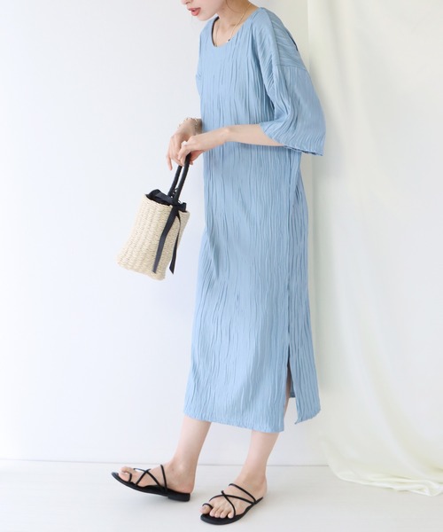 BLUEEAST(ブルーイースト)の「ふかふか2WAYストラップフラットサンダル(サンダル・レディース・オフホワイト/ブラック・MEDIUM/LARGE)」の22枚目の写真