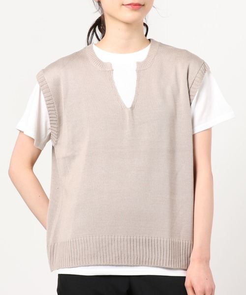 NAVY(ネイビー)の「キーネックベスト 半袖Tシャツ アンサンプル(Tシャツ/カットソー・レディース・ライトグレー/サックスブルー/アイボリー・フリー)」の3枚目の写真