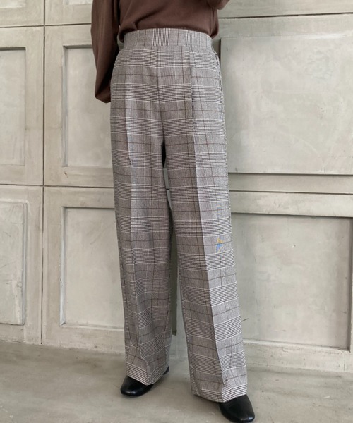 moment+(モーメントプラス)の「【2021-22A/W New Arrival】チェック&ヘリンボーン柄ストレートパンツ(スラックス・レディース・チャコールグレー/ブラウン系その他/グレー/ブラウン/ベージュ・S/M/L)」の3枚目の写真