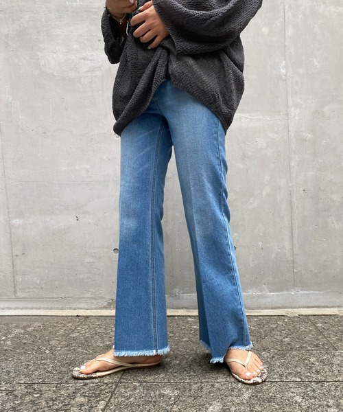 DouDou（ドゥドゥ）の「ブーツカットデニム（デニムパンツ・レディース・ライトベージュ/ブルー・36/38）」の19枚目の写真