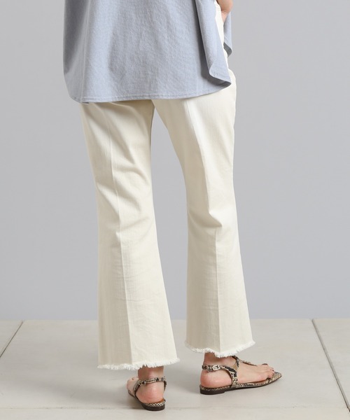 DouDou（ドゥドゥ）の「ブーツカットデニム（デニムパンツ・レディース・ライトベージュ/ブルー・36/38）」の12枚目の写真