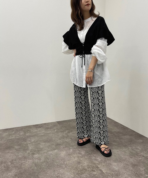apres jour mignon（アプレジュールミニョン）の「2WAYビスチェ【ZOZOTOWN限定アイテム】（ベスト・レディース・ブラック/パープル/アイボリー・フリー/X-LARGE）」の14枚目の写真