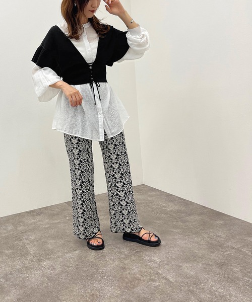 apres jour mignon（アプレジュールミニョン）の「2WAYビスチェ【ZOZOTOWN限定アイテム】（ベスト・レディース・ブラック/パープル/アイボリー・フリー/X-LARGE）」の16枚目の写真