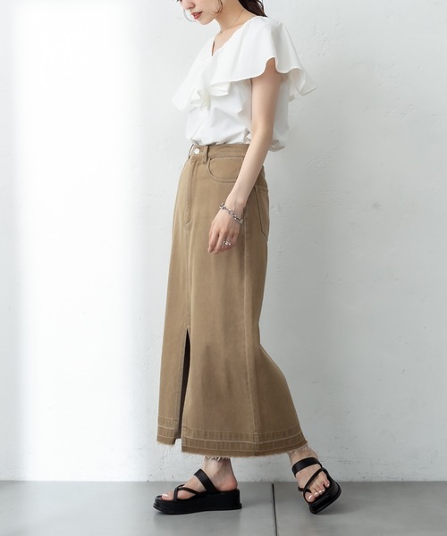 mystic(ミスティック)の「ノースリラッフルブラウス(シャツ/ブラウス・レディース・オフホワイト/ブラック/ブラウン・FREE)」の12枚目の写真