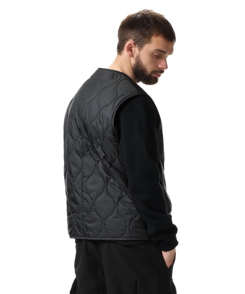 SOPHNET.（ソフネット）の「QUILTING VEST（その他アウター・メンズ・ブラック/カーキ・SMALL/MEDIUM/LARGE/X-LARGE）」の5枚目の写真