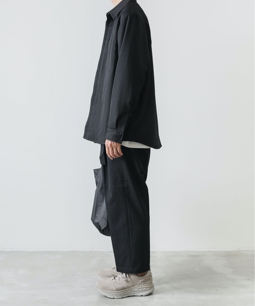 KAZUYUKI KUMAGAI ATTACHMENT（カズユキクマガイアタッチメント）の「PE SERGE FULLY LINED SHIRT JACKET（ブルゾン・メンズ・ブラック/オフホワイト・2/1）」の10枚目の写真