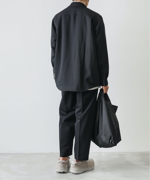 KAZUYUKI KUMAGAI ATTACHMENT（カズユキクマガイアタッチメント）の「PE SERGE FULLY LINED SHIRT JACKET（ブルゾン・メンズ・ブラック/オフホワイト・2/1）」の11枚目の写真