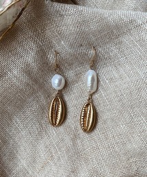 emouv by est（エモーヴバイエスト）の「emouv by est カウリーシェルパールピアス（ピアス（両耳用））」