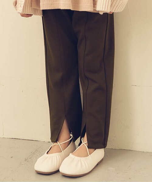 apres les cours(アプレレクール)の「センタープリーツフレアパンツ 10分丈(その他パンツ・キッズ・ブラウン/オレンジ・80/90/100/110/120/130/140)」の1枚目の写真