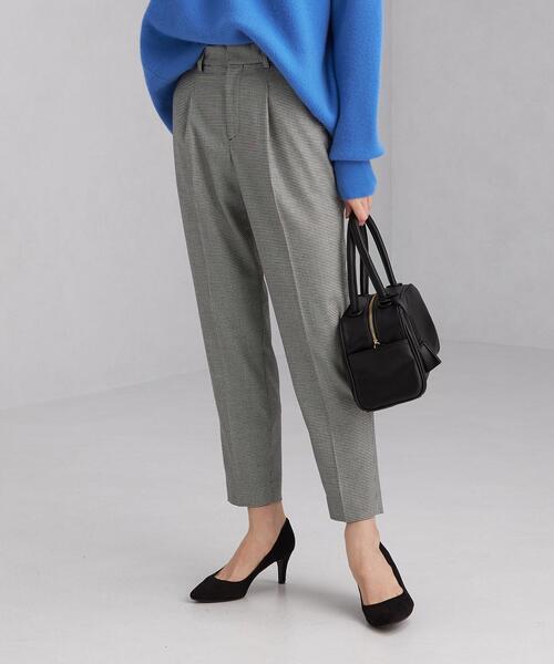 green label relaxing（グリーンレーベルリラクシング）の「TR マジコ タック テーパード パンツ -マシーンウォッシャブル-（その他パンツ・レディース・ブラック/オリーブ/オレンジ系その他/その他1/ピンク・44/46/40/38/42/36/34）」の5枚目の写真