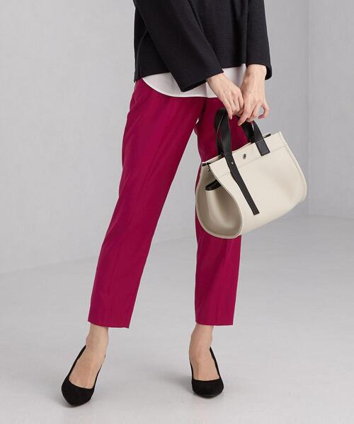 green label relaxing（グリーンレーベルリラクシング）の「TR マジコ タック テーパード パンツ -マシーンウォッシャブル-（その他パンツ・レディース・ブラック/オリーブ/オレンジ系その他/その他1/ピンク・44/46/40/38/42/36/34）」の3枚目の写真