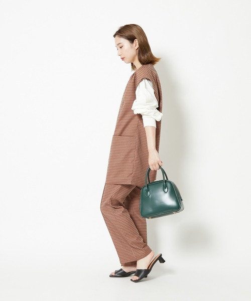 CIAOPANIC（チャオパニック）の「Vネックショルダータックジレ/セットアップ着用可能（ベスト・レディース・ブラウン/ピンク/グリーン・FREE）」の7枚目の写真